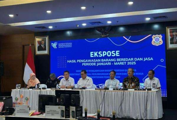 RI Sita Produk Elektronik hingga Mainan Ilegal Senilai Rp15 Miliar, Mayoritas dari China RI Sita Produk Elektronik hingga Mainan Ilegal Senilai Rp15 Miliar, Mayoritas dari China