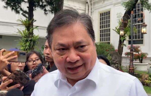 Airlangga Pastikan Ekonomi Indonesia Terkendali meski IHSG Anjlok Airlangga Pastikan Ekonomi Indonesia Terkendali meski IHSG Anjlok