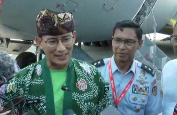 Tinjau Bali International Air Show 2024, Sandiaga: Tiket Terjual Lebihi Target