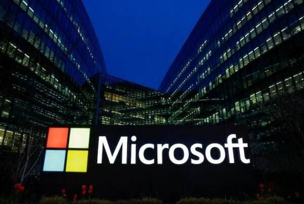 Fokus AI, Microsoft Investasi Rp1.296 Triliun Kembangkan Pusat Data