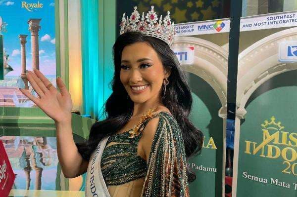 Kunjungi Padarincang, Miss Indonesia 2024 dan MNC Peduli Beri Bantuan Air Bersih Kunjungi Padarincang, Miss Indonesia 2024 dan MNC Peduli Beri Bantuan Air Bersih