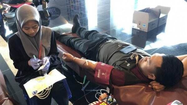 Galakkan Literasi Anak di Tanah Datar, MNC Peduli Salurkan Buku Bacaan Galakkan Literasi Anak di Tanah Datar, MNC Peduli Salurkan Buku Bacaan