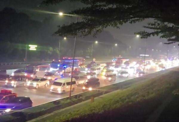 Mudik 2025, Polri Prediksi Pemudik Mulai Bergerak Setelah Sahur Mudik 2025, Polri Prediksi Pemudik Mulai Bergerak Setelah Sahur