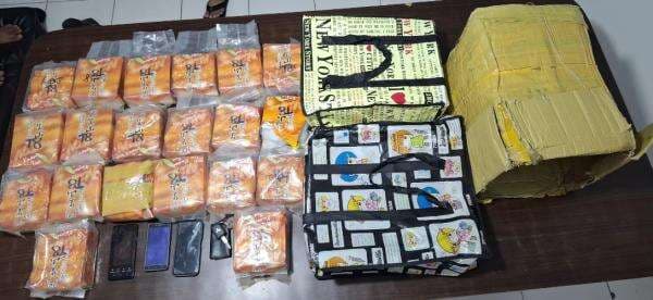 Bareskrim Sita 20 Bungkus Sabu dalam Kemasan TehChina di Sulteng Bareskrim Sita 20 Bungkus Sabu dalam Kemasan TehChina di Sulteng