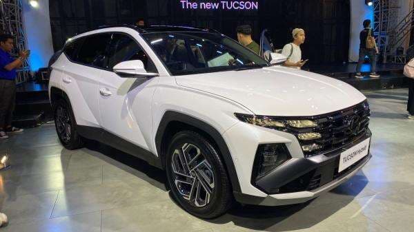 Hyundai Pindahkan Produksi SUV Tucson dari Meksiko ke AS untuk Hindari Tarif Impor Hyundai Pindahkan Produksi SUV Tucson dari Meksiko ke AS untuk Hindari Tarif Impor