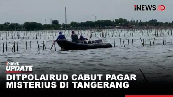 Ditpolairud Polda Metro Jaya Cabut Pagar Misterius di Perairan Tangerang