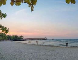 10 Tempat Wisata di Jepara: Destinasi Pantai yang Wajib Dikunjungi