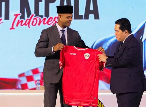 Patrick Kluivert Buka-bukaan: Erick Thohir Tak Beri Target Loloskan Timnas Indonesia ke Piala Dunia 2026!