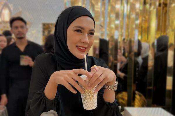 Paula Verhoeven Terbukti Selingkuh, Hakim: Dia Istri Durhaka! Paula Verhoeven Terbukti Selingkuh, Hakim: Dia Istri Durhaka!