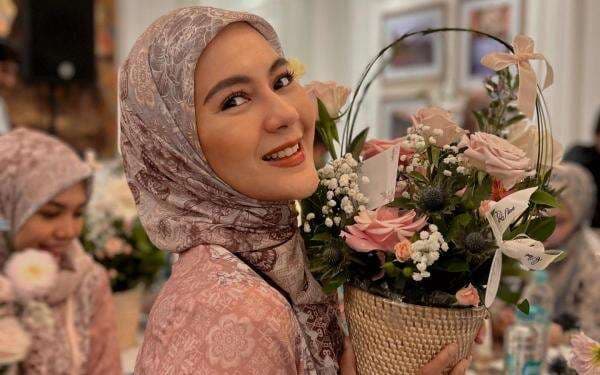 Paula Verhoeven Siap Lawan Tuduhan Perselingkuhan, Klaim Punya Bukti Kuat Paula Verhoeven Siap Lawan Tuduhan Perselingkuhan, Klaim Punya Bukti Kuat