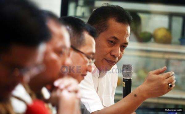 Wamen Ferry: Kopdes Komitmen Prabowo Jadikan Koperasi Soko Guru Perekonomian Nasional Wamen Ferry: Kopdes Komitmen Prabowo Jadikan Koperasi Soko Guru Perekonomian Nasional