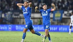 Hasil Liga 1: Diwarnai Gol Bunuh Diri, Persib Hajar Persik