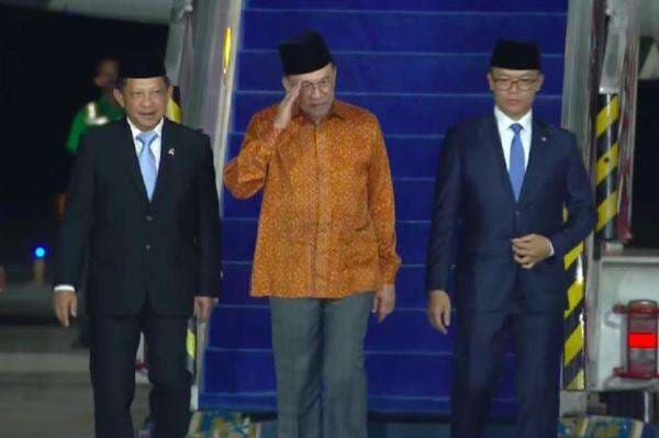 PM Malaysia Anwar Ibrahim Pimpin Perundingan Thailand-Kamboja sebelum Terbang ke Jakarta