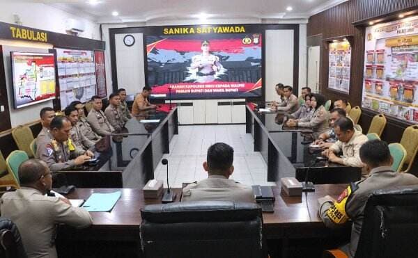 Polisi Diminta Hindari Berfoto Bersama Calon Kepala Daerah Pilkada 2024