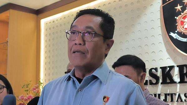 Polri Tetapkan 9 Tersangka Kasus Pagar Laut Bekasi, Ada Eks dan Kades Segarajaya Polri Tetapkan 9 Tersangka Kasus Pagar Laut Bekasi, Ada Eks dan Kades Segarajaya