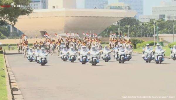Momen Langka PM Republik Fiji Rabuka Lewati Monas Menuju Istana Bertemu Prabowo Momen Langka PM Republik Fiji Rabuka Lewati Monas Menuju Istana Bertemu Prabowo