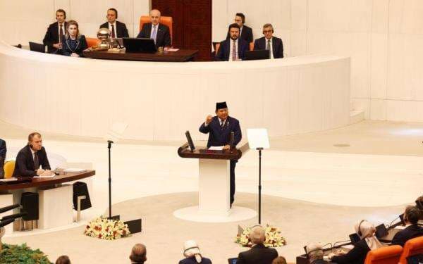 Cerita Prabowo Nervous saat Pidato Pertama di Depan Parlemen Turki Cerita Prabowo Nervous saat Pidato Pertama di Depan Parlemen Turki