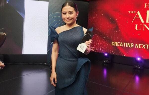 Prilly Latuconsina Puji Program The Alpha Under 40: Sangat Memotivasi