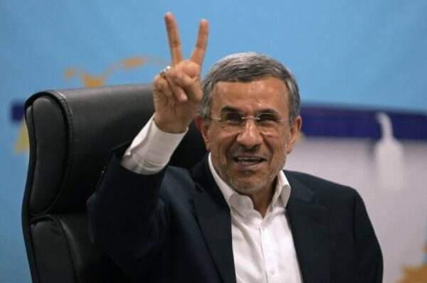 Profil Mahmoud Ahmadinejad, dari Putra Seorang Pandai Besi hingga Jadi Presiden Iran