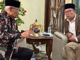 Temui Dedengkot Betawi Haji Nuri, Ridwan Kamil Diberi Pesan Demi Jakarta Baru yang Lebih Maju 