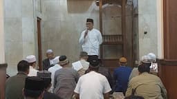 Jelang Pencoblosan, Ridwan Kamil Salat Subuh Berjamaah dan Ziarah ke Makam Pangeran Jayakarta