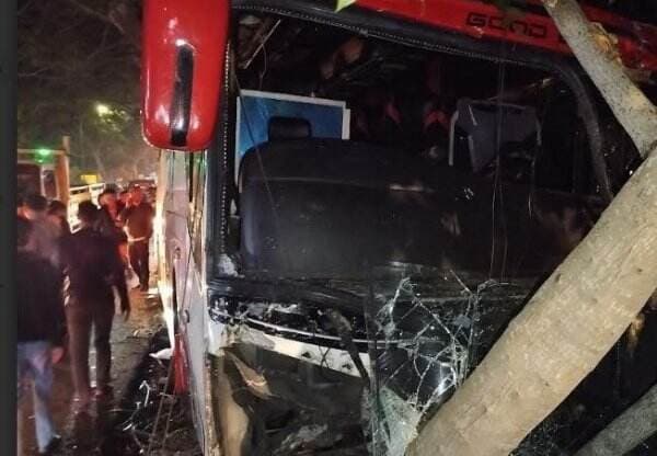 Kronologi Bus Tabrak 6 Kendaraan di Kota Batu Tewaskan 4 Orang, Diduga Rem Blong