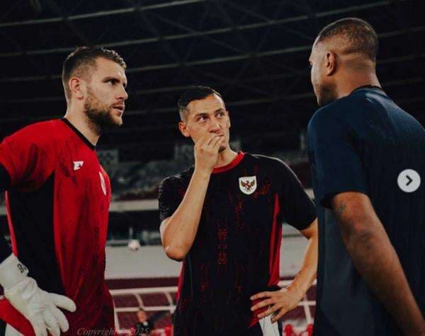 Erick Thohir Ungkap Target Timnas Indonesia di 2 Laga Tersisa Kualifikasi Piala Dunia 2026: Raih 3 Poin hingga Berharap Kejutkan Jepang! Erick Thohir Ungkap Target Timnas Indonesia di 2 Laga Tersisa Kualifikasi Piala Dunia 2026: Raih 3 Poin hingga Berharap Kejutkan Jepang!