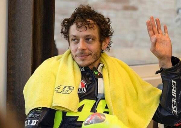 Kisah Valentino Rossi yang Pernah Dirayu Sahabat hingga Sponsor untuk Tampil di Superbike