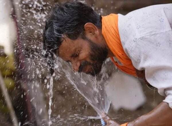 India Sengsara Dilanda Cuaca Panas Ekstrem, Suhu Tembus 50 Derajat Celsius