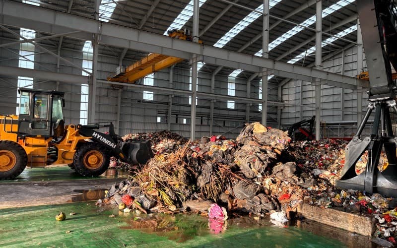 Fokus Benahi Pengangkutan, RDF Rorotan Diharapkan Bisa Kelola 1.000 Ton Sampah per Hari Fokus Benahi Pengangkutan, RDF Rorotan Diharapkan Bisa Kelola 1.000 Ton Sampah per Hari