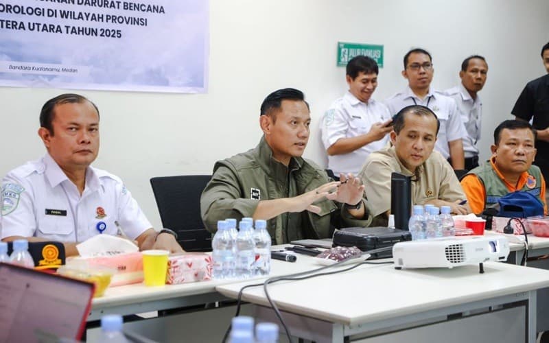 AHY Berharap Serangan AS dan Israel ke Iran Tak Ganggu Penerbangan dari Indonesia AHY Berharap Serangan AS dan Israel ke Iran Tak Ganggu Penerbangan dari Indonesia