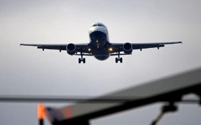 Ringankan Beban Maskapai, Bea Masuk Suku Cadang Pesawat Dihapus Ringankan Beban Maskapai, Bea Masuk Suku Cadang Pesawat Dihapus