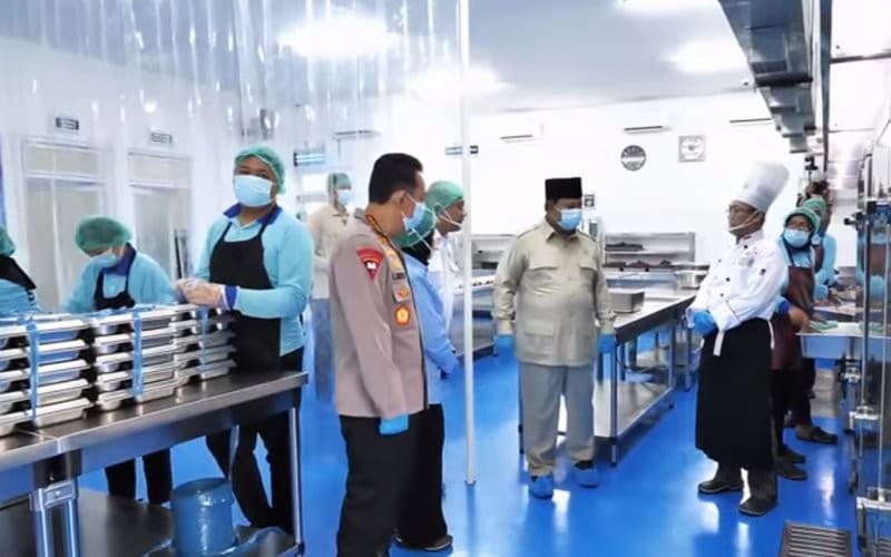 Presiden Prabowo Akan Beri Bintang Mahaputera ke Kapolri Presiden Prabowo Akan Beri Bintang Mahaputera ke Kapolri