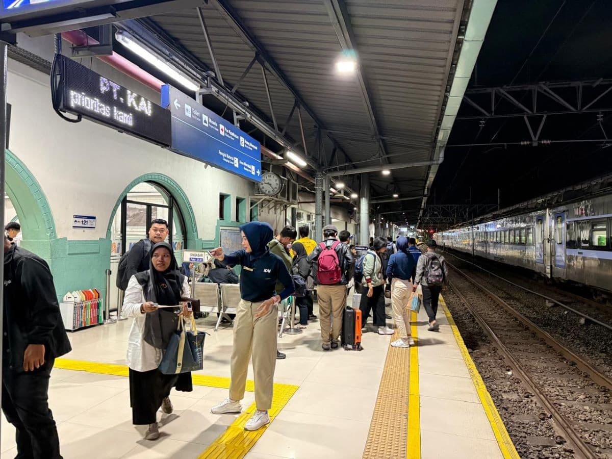 2,1 Juta Tiket Kereta Mudik Terjual, Intip Tanggal Keberangkatan yang Masih Tersedia 2,1 Juta Tiket Kereta Mudik Terjual, Intip Tanggal Keberangkatan yang Masih Tersedia