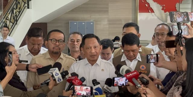 Skema WFH Bagi ASN Sudah Diputuskan, Bakal Diumumkan Airlangga Skema WFH Bagi ASN Sudah Diputuskan, Bakal Diumumkan Airlangga