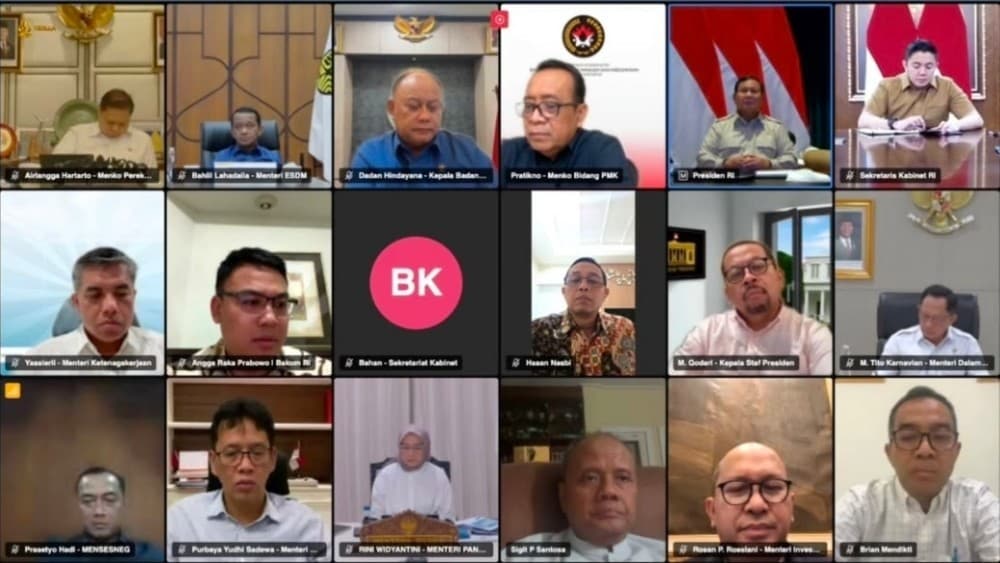 Presiden Prabowo Ratas Bersama 15 Menteri di Akhir Pekan, Bahas Ekonomi dan Energi Presiden Prabowo Ratas Bersama 15 Menteri di Akhir Pekan, Bahas Ekonomi dan Energi