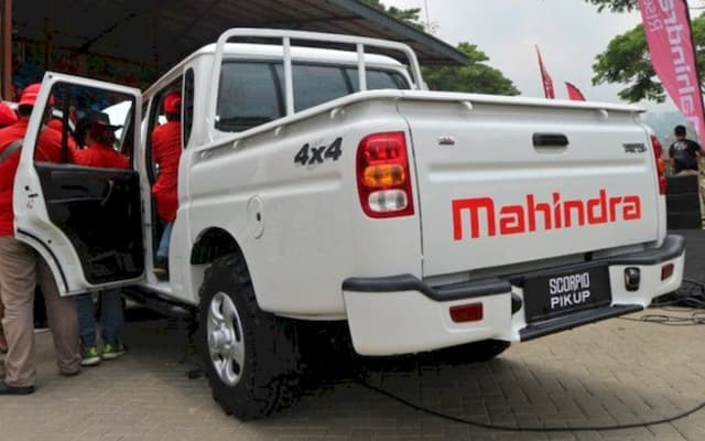 Menkop Tegaskan Pikap India yang Terlanjur Diimpor Tetap Dipakai untuk Kopdes Merah Putih Menkop Tegaskan Pikap India yang Terlanjur Diimpor Tetap Dipakai untuk Kopdes Merah Putih