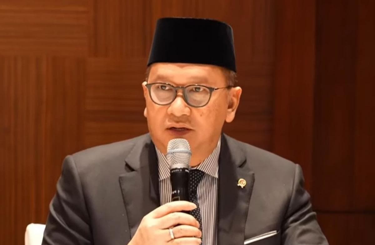 Rosan Pastikan Produktivitas BUMN Terjaga Meski Ada Efisiensi Energi Rosan Pastikan Produktivitas BUMN Terjaga Meski Ada Efisiensi Energi