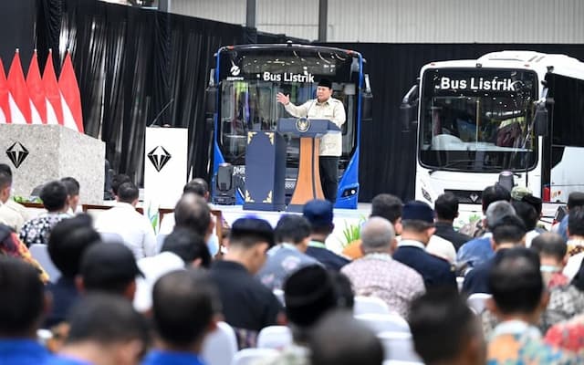 Presiden Prabowo Optimistis Indonesia Bangkit sebagai Rising Giant Dunia Presiden Prabowo Optimistis Indonesia Bangkit sebagai Rising Giant Dunia