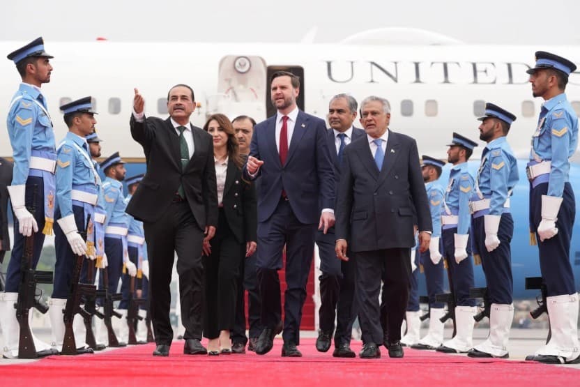 Wapres AS Sebut Pembicaraan dengan Iran Berakhir Setelah 21 Jam, Tidak Ada Kesepakatan Wapres AS Sebut Pembicaraan dengan Iran Berakhir Setelah 21 Jam, Tidak Ada Kesepakatan