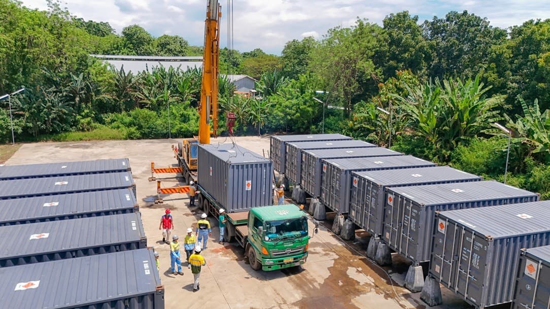 Perdana Tembus Pasar Global, Dahana Ekspor 18 Ribu Ton Amonium Nitrat ke Australia Perdana Tembus Pasar Global, Dahana Ekspor 18 Ribu Ton Amonium Nitrat ke Australia