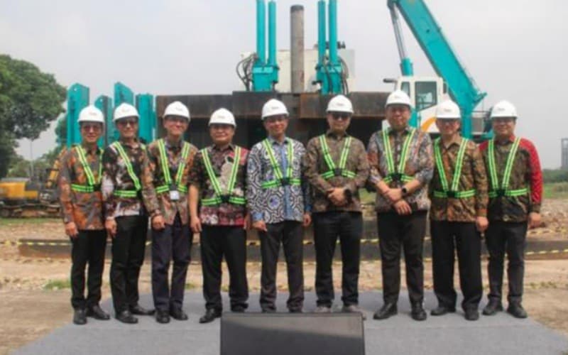 ARGO Resmi Memulai Konstruksi Proyek Gudang J&T Cargo Senilai Rp120 Miliar ARGO Resmi Memulai Konstruksi Proyek Gudang J&T Cargo Senilai Rp120 Miliar
