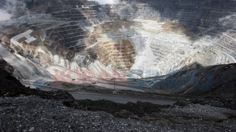 Izin Tambang Freeport Diperpanjang 20 Tahun, RI Dapat 12 Persen Saham di 2041 Izin Tambang Freeport Diperpanjang 20 Tahun, RI Dapat 12 Persen Saham di 2041