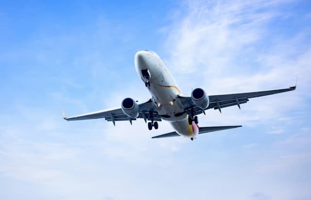 BPS Catat Inflasi April 0,13, Harga Tiket Pesawat hingga BBM jadi Penyumbang Utama BPS Catat Inflasi April 0,13, Harga Tiket Pesawat hingga BBM jadi Penyumbang Utama