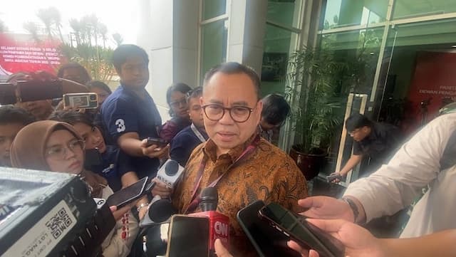 Kejagung Periksa Eks Menteri ESDM Sudirman Said terkait Kasus Korupsi Minyak Mentah Petral Kejagung Periksa Eks Menteri ESDM Sudirman Said terkait Kasus Korupsi Minyak Mentah Petral