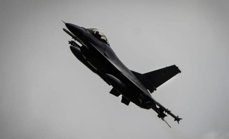 Setelah Jet Tempur F-35 AS, Iran Tembak Jatuh F-16 Israel Setelah Jet Tempur F-35 AS, Iran Tembak Jatuh F-16 Israel