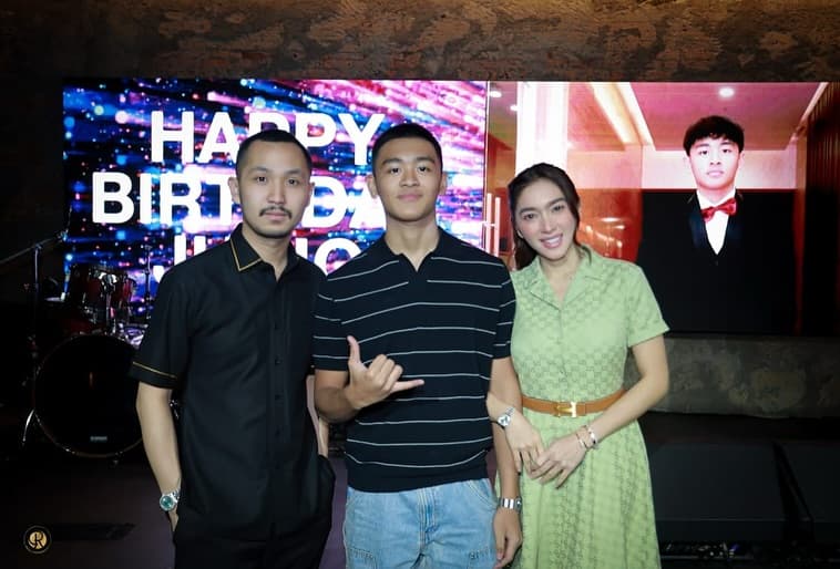 Heboh! Angel Karamoy Hapus Semua Foto Bersama Gusti Ega usai Dikabarkan Putus Heboh! Angel Karamoy Hapus Semua Foto Bersama Gusti Ega usai Dikabarkan Putus