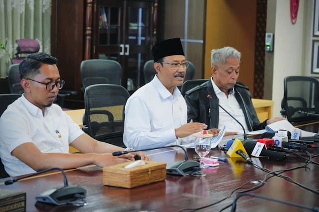 15 Juta Warga Mampu Jadi Penerima BPJS PBI, Ini Penjelasan Mensos 15 Juta Warga Mampu Jadi Penerima BPJS PBI, Ini Penjelasan Mensos