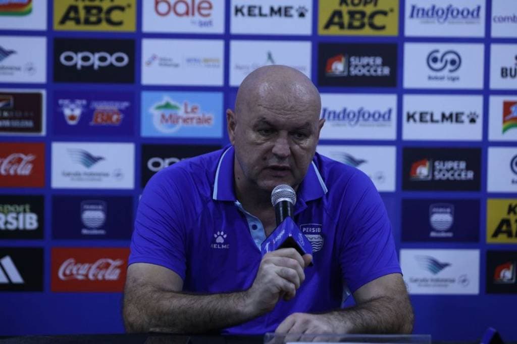 Pesan Bojan Hodak untuk Ramon Tanque usai Cetak Brace ke Gawang Bhayangkara FC Pesan Bojan Hodak untuk Ramon Tanque usai Cetak Brace ke Gawang Bhayangkara FC