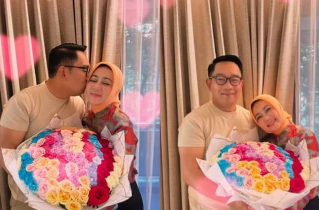 Ridwan Kamil Buka-bukaan 29 Tahun Menikah Penuh Khilaf dan Dosa: Atalia Berhak Bahagia Tanpa Saya Ridwan Kamil Buka-bukaan 29 Tahun Menikah Penuh Khilaf dan Dosa: Atalia Berhak Bahagia Tanpa Saya